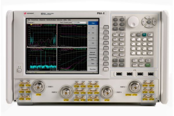 Keysight N5244A PNA-X 微波網(wǎng)絡(luò)分析儀