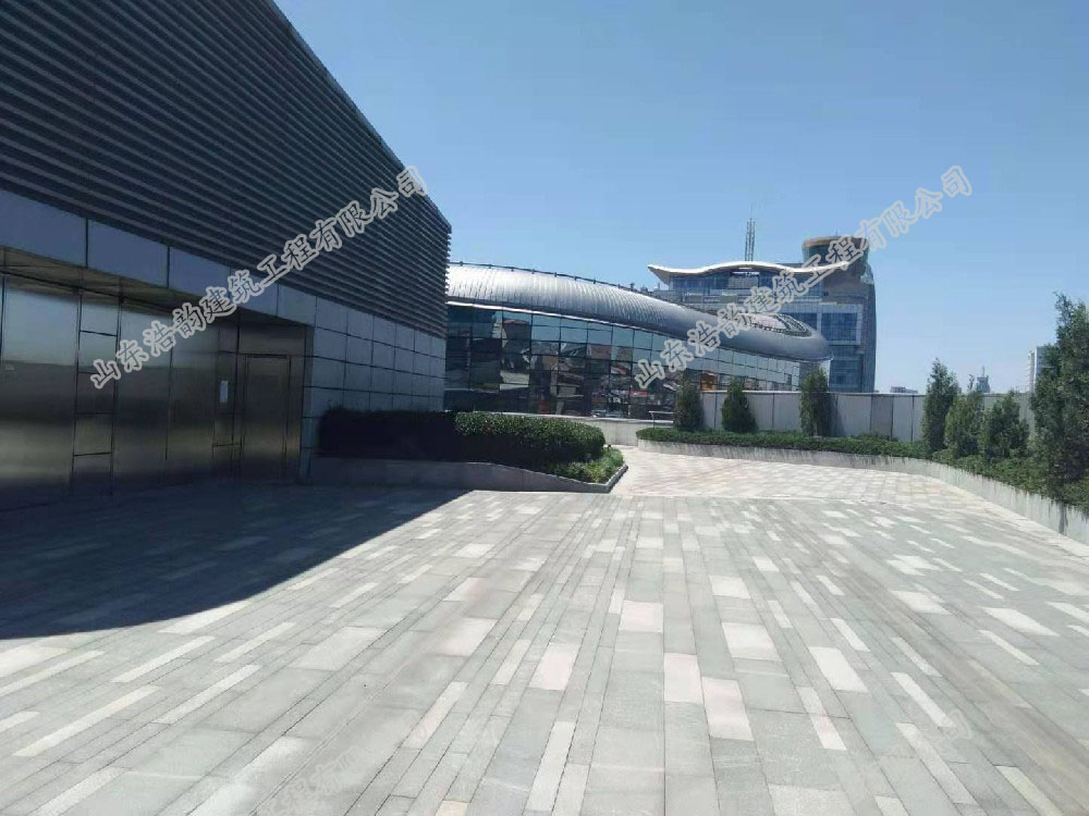 恒隆廣場(chǎng)（屋面、地下車庫(kù)維修項(xiàng)目）